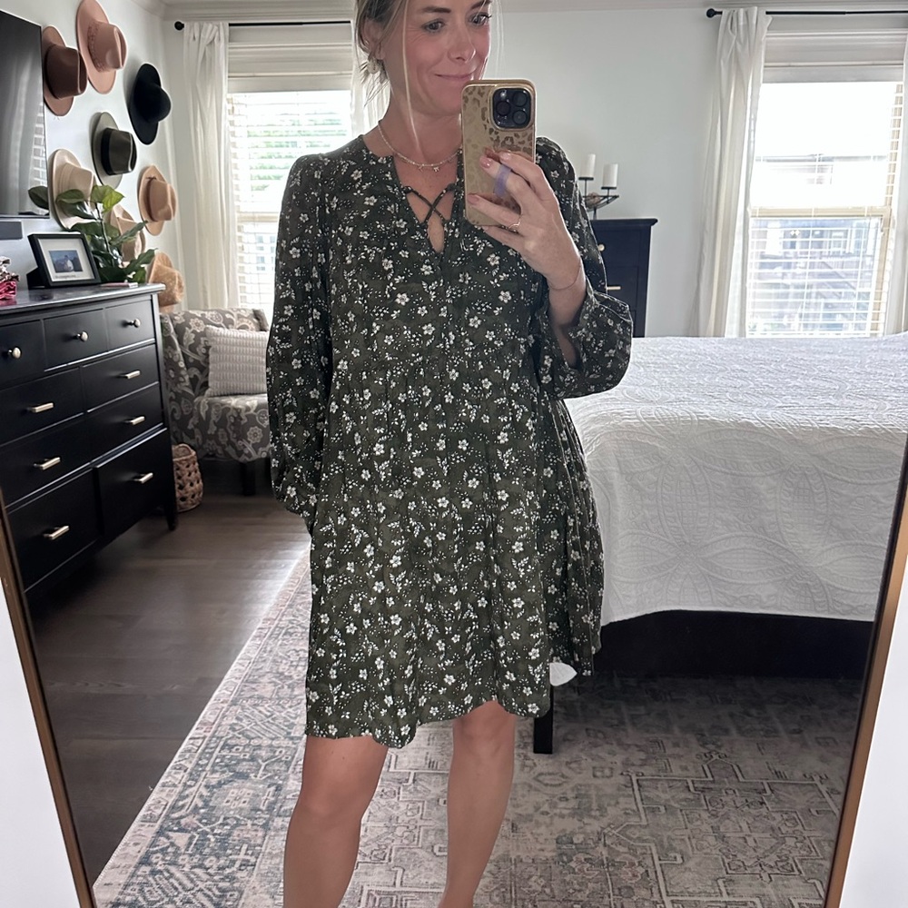 Old Navy Olive Floral Long Sleeve Dress